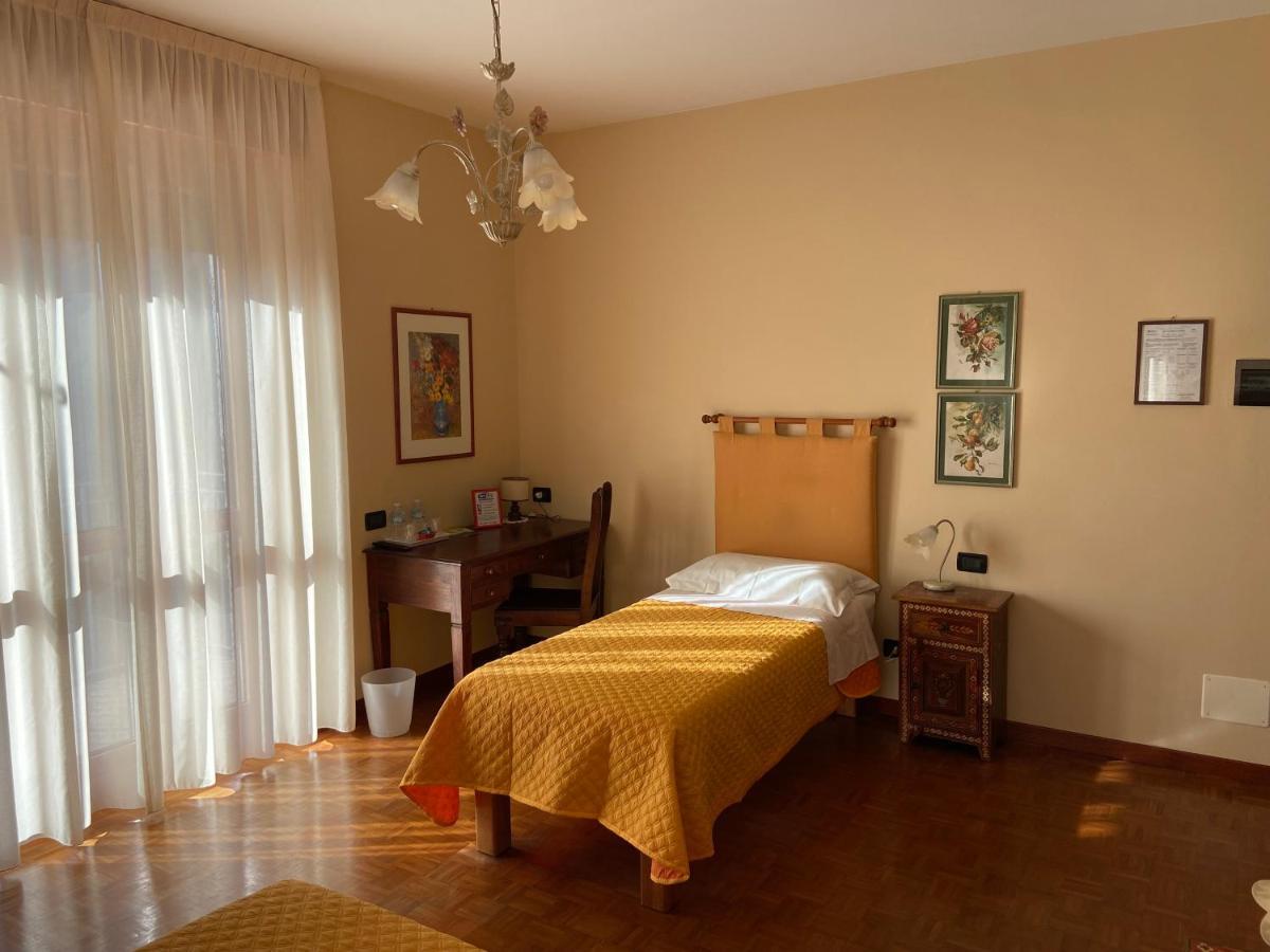 La Via Del Sole Bed & Breakfast Суса Екстериор снимка